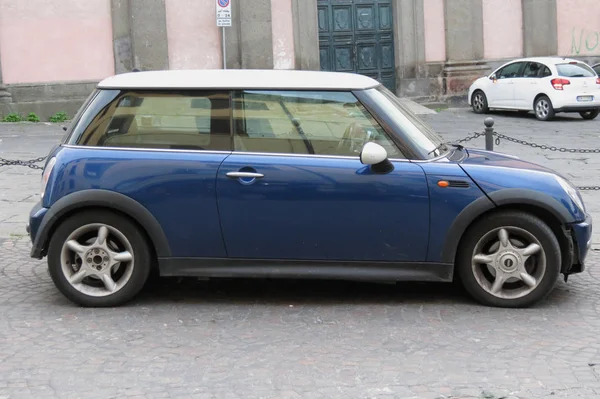 Mini-Küfer-Auto (Version 2013)) — Stockfoto