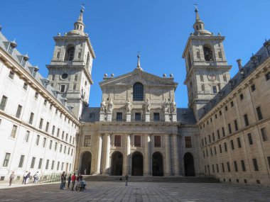 Kraliyet Manastırı, San Lorenzo de El Escorial Madrid yakınındaki