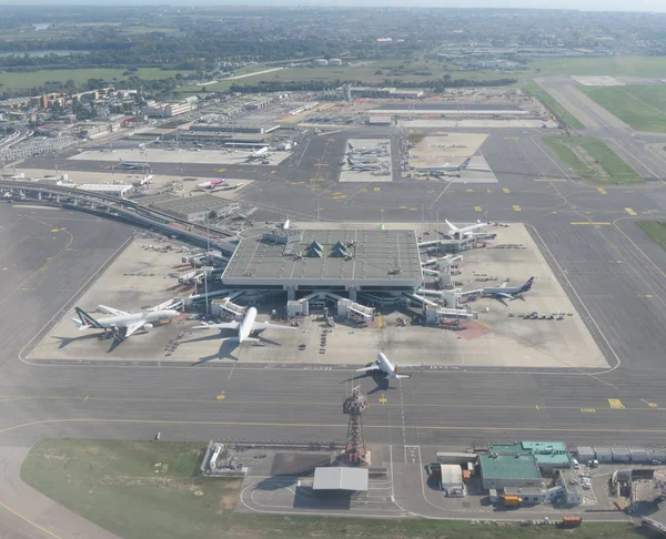 Roma Fiumicino havaalanı 