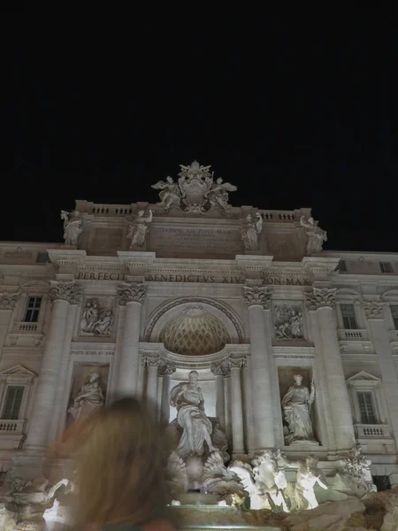 Fontana de Trevi en Roma — Foto de Stock