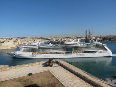 Deniz kruvaziyer gemisi Royal Caribbean 's Jewel