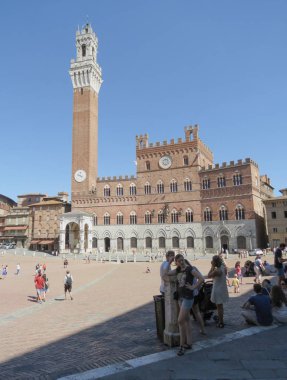 Siena 'daki Piazza del Campo