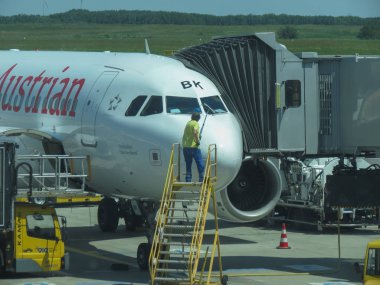 Austrian Airlines Airbus A320 Viyana Schwechat park