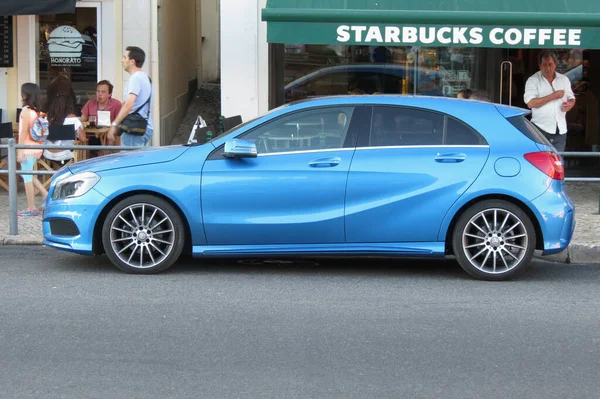 Lisboa Portugal Circa Junio 2015 Mercedes Benz Clase Azul Claro — Foto de Stock