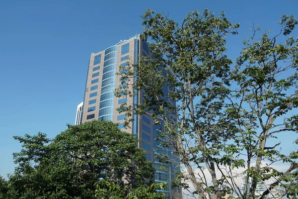 马来西亚吉隆坡 2020年7月25日 以绿色城市理念看待吉隆坡的摩天大楼 — 图库照片