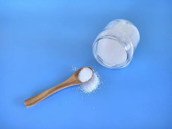Mavi Arkaplanda Beyaz Şeker — Stok fotoğraf