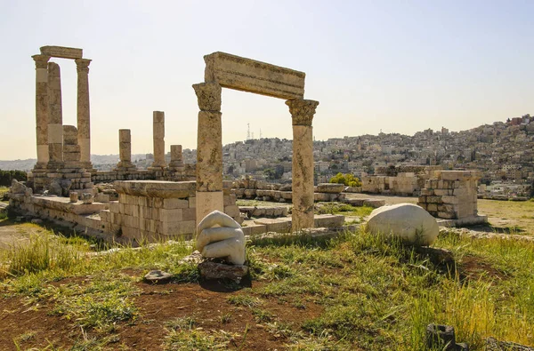Świątynia Herkulesa Kamień Ręce Herkules Kompleksu Amman Citadel Jabal Qal — Zdjęcie stockowe