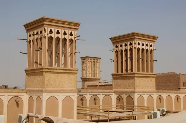 Věže Větrné Jsou Tradiční Perský Architektonický Prvek Pro Vytvoření Přirozené — Stock fotografie
