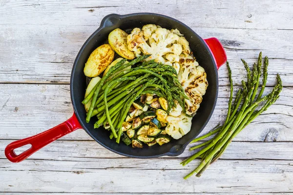 Roasted vegetables with cauliflower and wild asparagus.