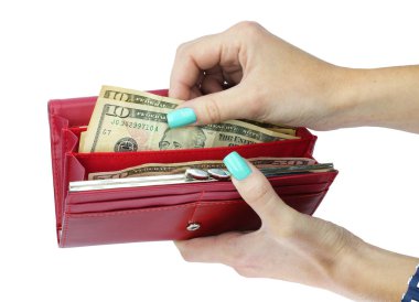 El tutmak 100 dolarlık banknotlar izole beyaz bir arka plan üzerinde. Yakın çekim