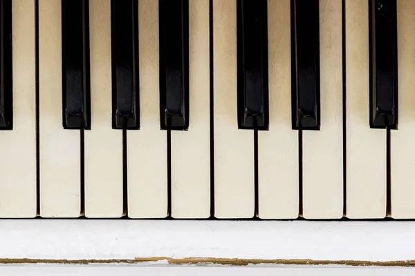 Piano close-up, muziekinstrument. Leer het instrument te spelen Stockfoto