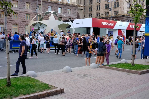 Kyiv Ukraine May 2018 People Footbal Fans Walking Street Fan — Stock Photo, Image