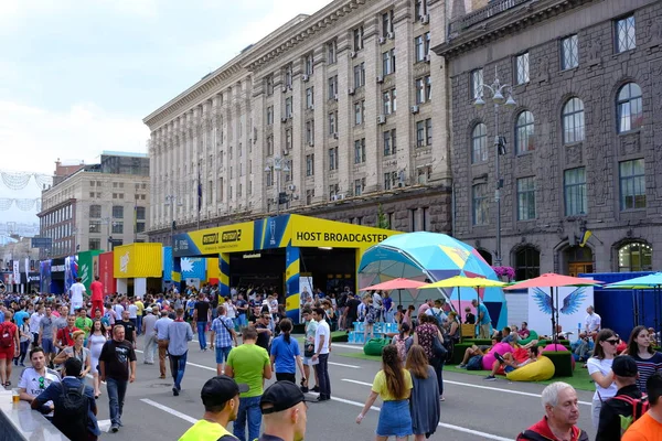 Kyiv Ukraine May 2018 People Footbal Fans Walking Street Fan — Stock Photo, Image