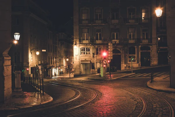 Старі Європейські Міській Вулиці Вночі Лісабон Португалія — стокове фото