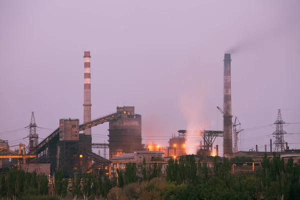 Chemická Továrna Komínu Pojem Ekologie Znečištění Vzduchu — Stock fotografie