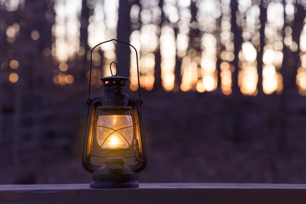 Gammaldags Lykta Mörkret Vintage Stil Metall Lampa Utomhus — Stockfoto