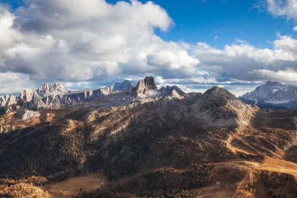 Passo Falzarego Sunny Autumn Day Panoramic View Dolomites Alps Italy — Stock Photo, Image