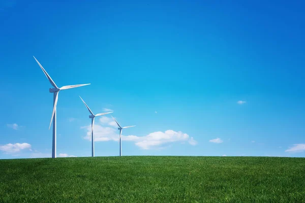 Ветряная Турбина Зеленом Травяном Поле Над Синим Небом — стоковое фото