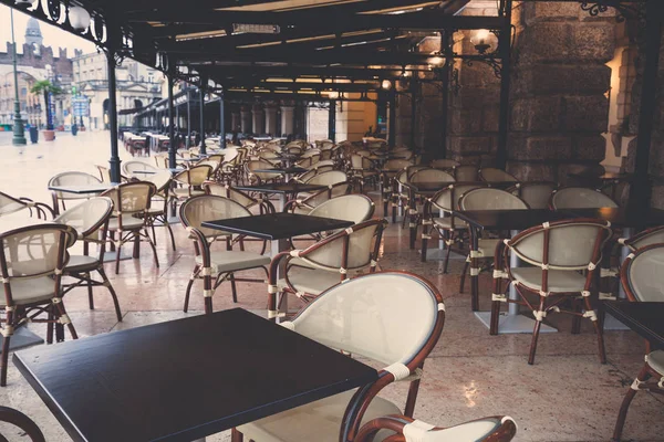 Street View Café Terrace Empty Tables Chairs Paris Francia —  Fotos de Stock
