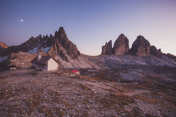 Panorama Del Crepúsculo Tre Cime Lavaredo Dolomitas Italianas Alpes — Foto de Stock