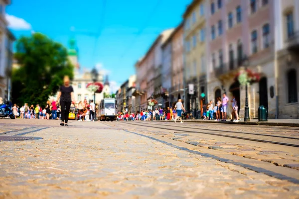 古いヨーロッパの早朝の広場 チルトシフト効果 — ストック写真