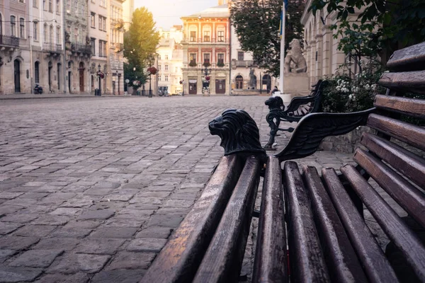 Old European City Street Benches Sunny Morning — Stock Photo, Image