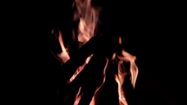 Close Fire Burning Fireplace Video Fire Flames Dark Background — Stock Video