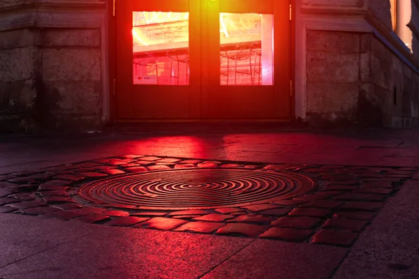 Червоне Світло Неонові Роздуми Вулиці Сцени Парижі Ніч Місті — стокове фото