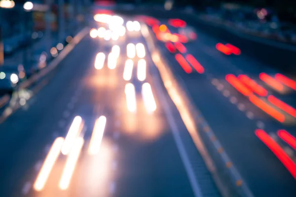 Leichte Autospuren Auf Der Modernen Stadtstraße Der Nacht Verschwommener Hintergrund — Stockfoto