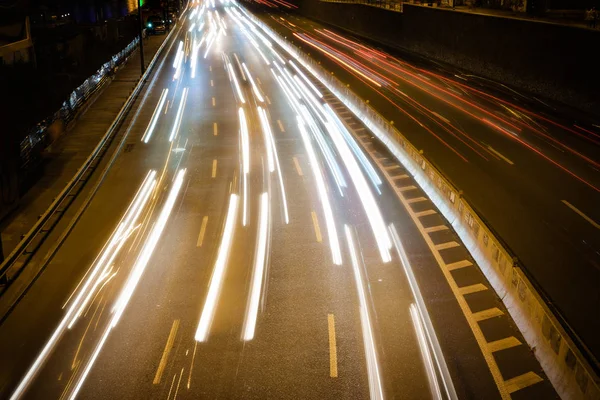 Traffico Notturno Motion Auto Sfocata Vista Dal Ponte Stradale Nella — Foto Stock