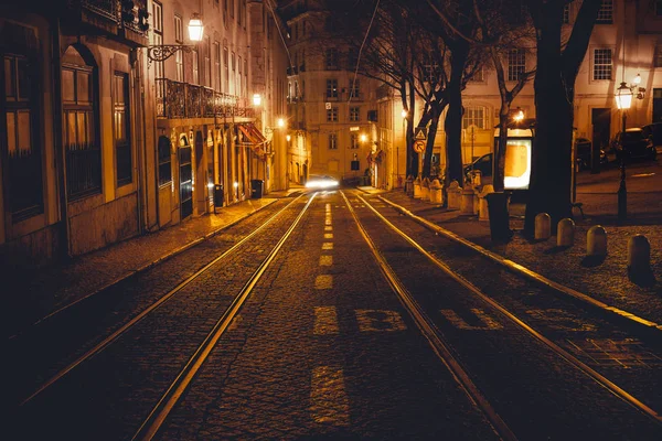 Scène Nocturne Urbaine Vieille Ville Européenne Illuminée Nuit Lisbonne Portugal — Photo