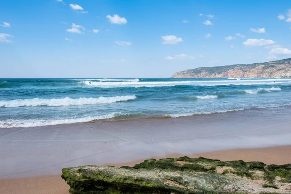 Beautiful beach and tropical sea and blue sky, phuket, thailand — Stock Photo, Image