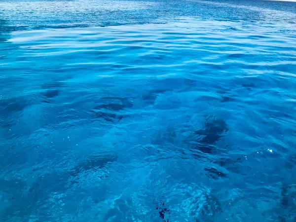Текстура Красиво Блакитного Морського Прозорого Вологого Гоління Світиться Солона Вода — стокове фото