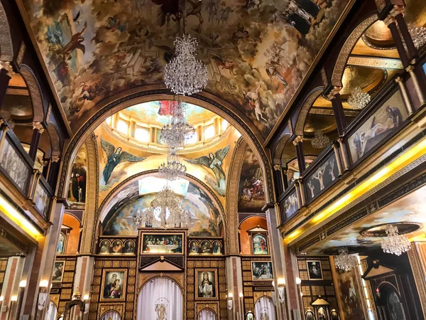 Interior Dentro Antigua Iglesia Cristiana Ortodoxa País Musulmán Árabe Islámico —  Fotos de Stock