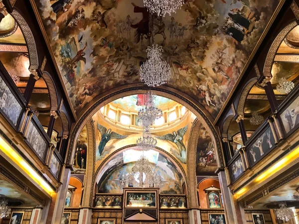 Interior Dentro Antigua Iglesia Cristiana Ortodoxa País Musulmán Árabe Islámico —  Fotos de Stock