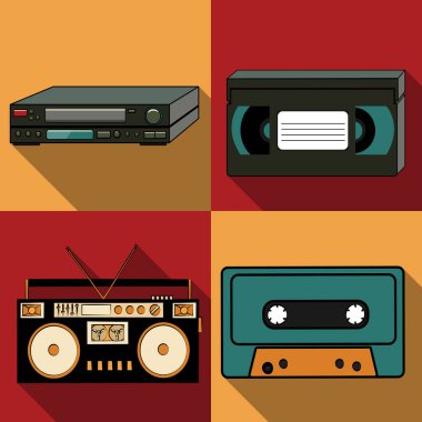 Eski retro vintage hipster antika elektronik, ses kaydedici, ses bandı, video oynatıcı ve Vcr Vhs video kaset uzun bir gölge ile dört basit düz stil simge kümesi. Vektör çizim