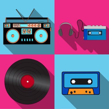 Eski retro vintage hipster Elektronik Mühendisliği, müzik ses kaydedici, player, kaset, vinil kayıt uzun gölge ile basit düz stil simgeler kümesi. Vektör çizim