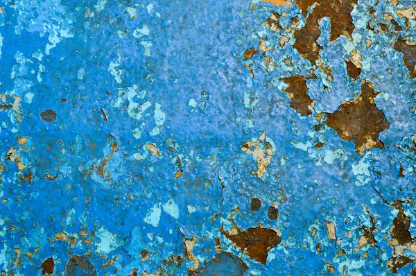 La textura del metal de hierro pintado pintura azul viejo maltratado rayado agrietado antigua pared de chapa de metal oxidado con corrosión. El trasfondo . — Foto de Stock