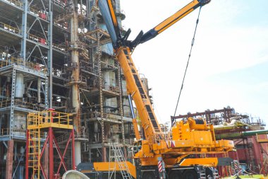 İnşaat ve tesis çalışmaları güçlü bir yapıya sahip. 