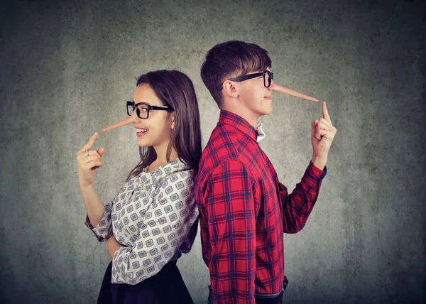 Young Couple Cheaters Satnding Back Back Two Liars — Stock Photo, Image