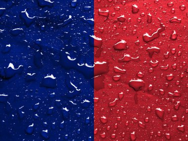 Paris bayrağı yağmur damlalarıyla