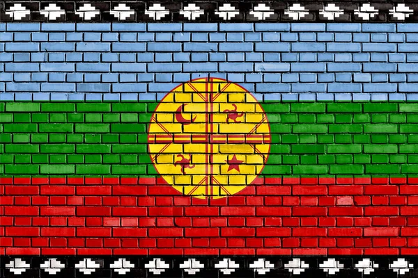 Duvara boyanmış Mapuche bayrağı