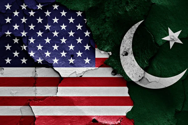 Flags Usa Pakistan Painted Cracked Wall — Stock Photo, Image