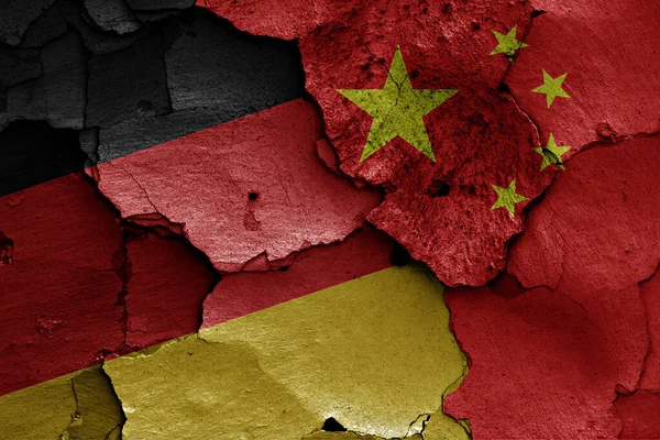 Flags Germany China Painted Cracked Wall — Stock Photo, Image
