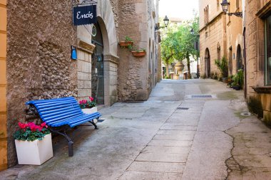 Barcelona, İspanya - 21 Ocak 2019: Bölge benzersiz mimari kompleks Poble Espanyol nerede kopya ile bilinen ve güzel evler ülkenin İspanyol köy evleri