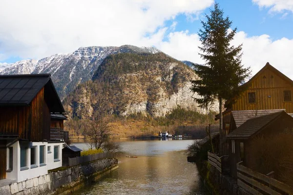 Hallstatt Österreich Februar 2020 Schöne Aussicht Auf Häuser Kleinen Historischen — Stockfoto