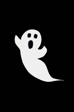 Siyah arkaplandaki kağıt hayaleti kes. Cadılar Bayramı arka plan dekor tatil konsepti