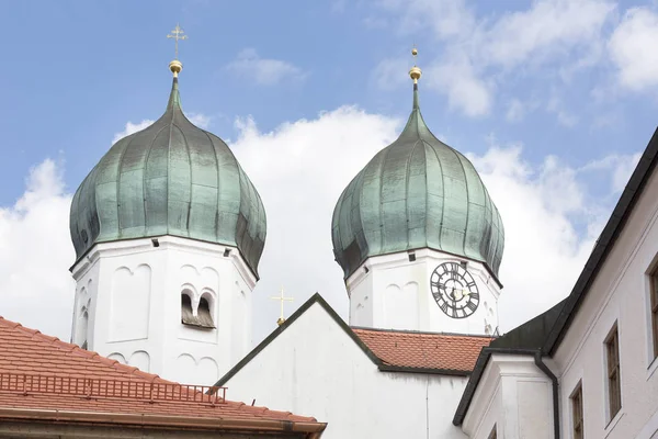 Towers Eski Manastır Seeon Bavaria Almanya Için Soğan Şeklinde — Stok fotoğraf