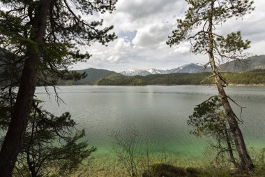 Bahar Gölü Eibsee Bavaria, Almanya için
