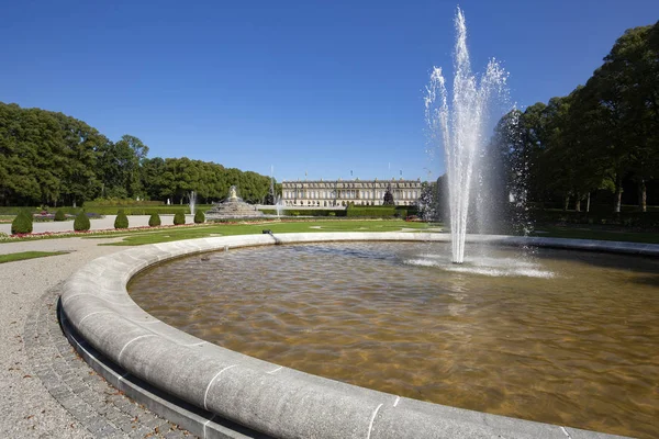 Zámek Herrenchiemsee Bavorsku Německo Fontánou — Stock fotografie